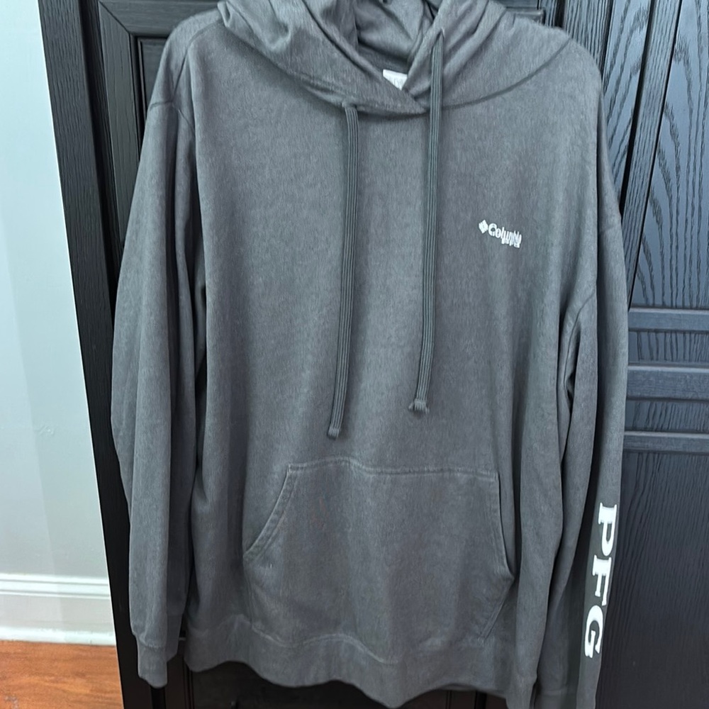 Columbia Men's Gray Hoodie